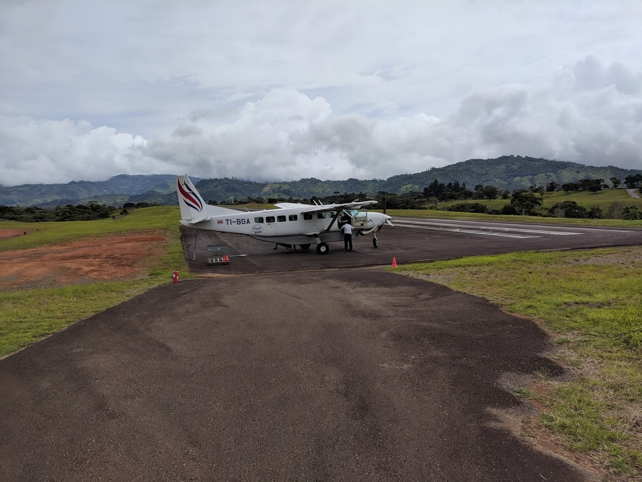 Daily Flights from San Jose to San Isidro del General Perez Zeledon