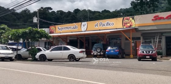 Grocery Shopping in Uvita