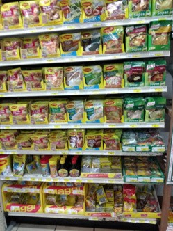 grocery shopping in uvita spices