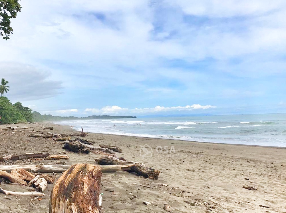 relaxing playa hermosa costa rica