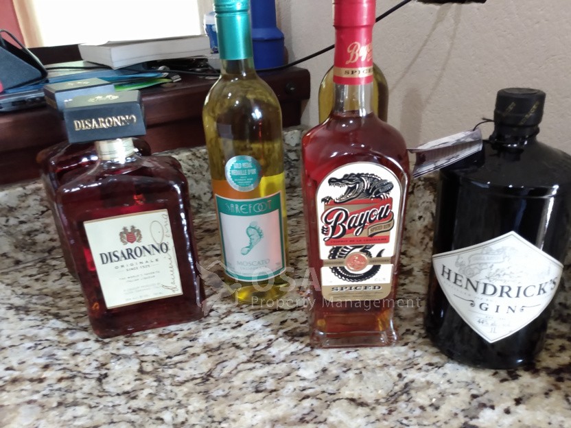 panama shopping booze