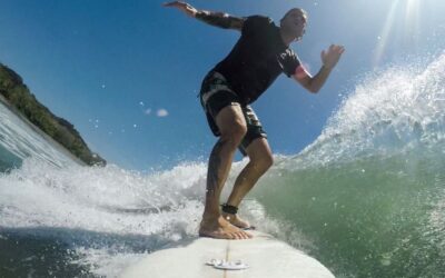 Surfing in Dominical